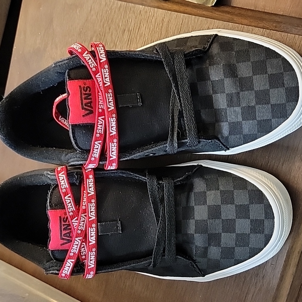 VANS , SZ 10., BLACK&RED&WHITE